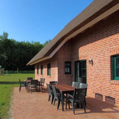 Reethaus Meyer Holiday home Neu Gaarz